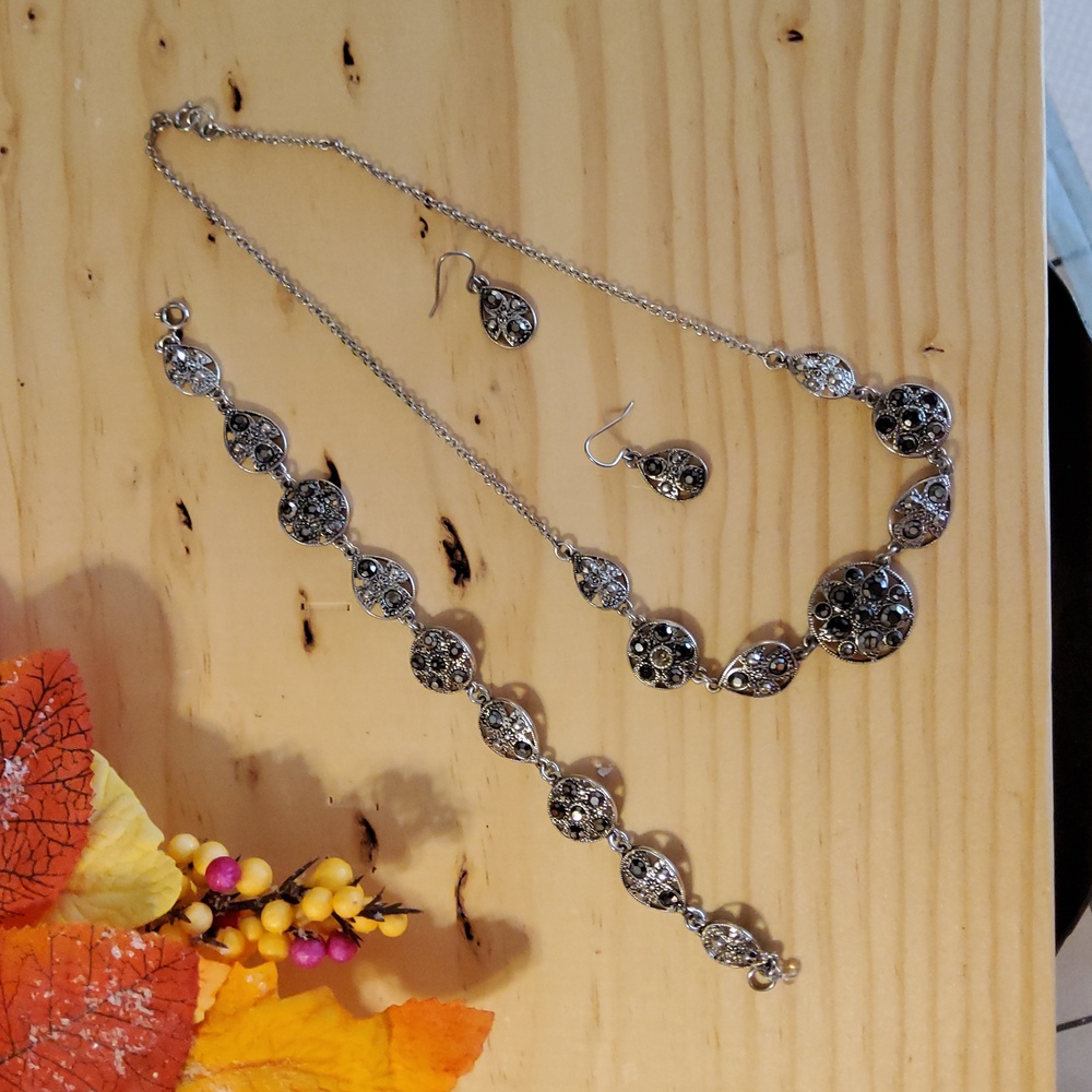Necklace, Bracelet, and Earring Set